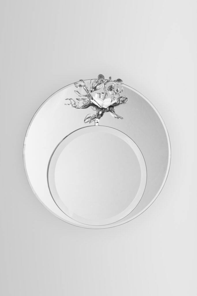 Grandiflora mirror